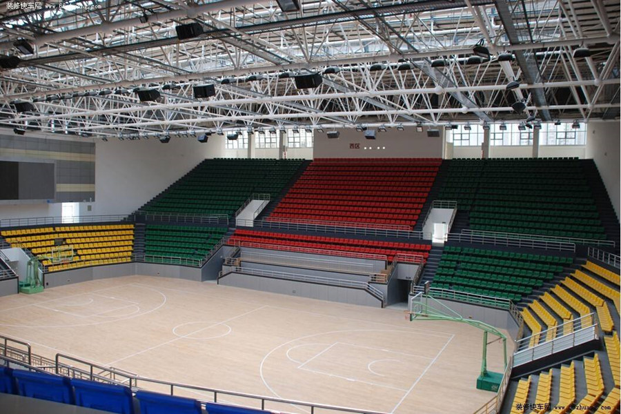 北流羽毛球场网架工程